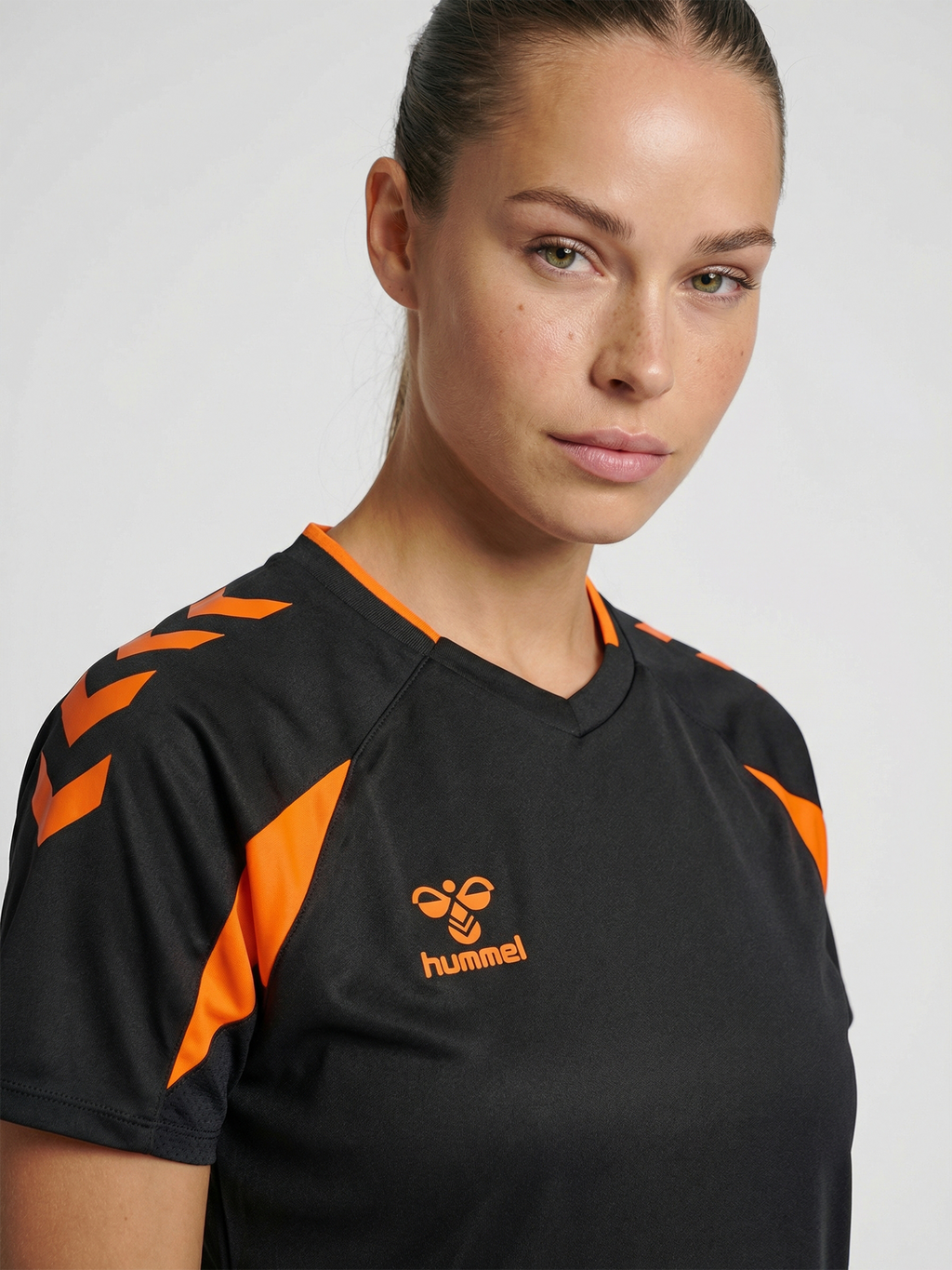 hmlCORE 2.0 JERSEY S/S WOMAN