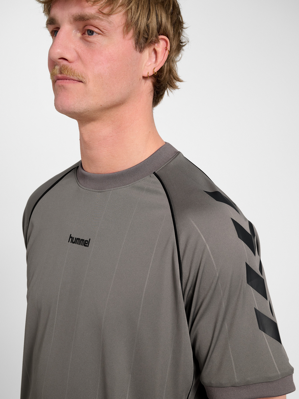 hmlPITCH T-SHIRT S/S