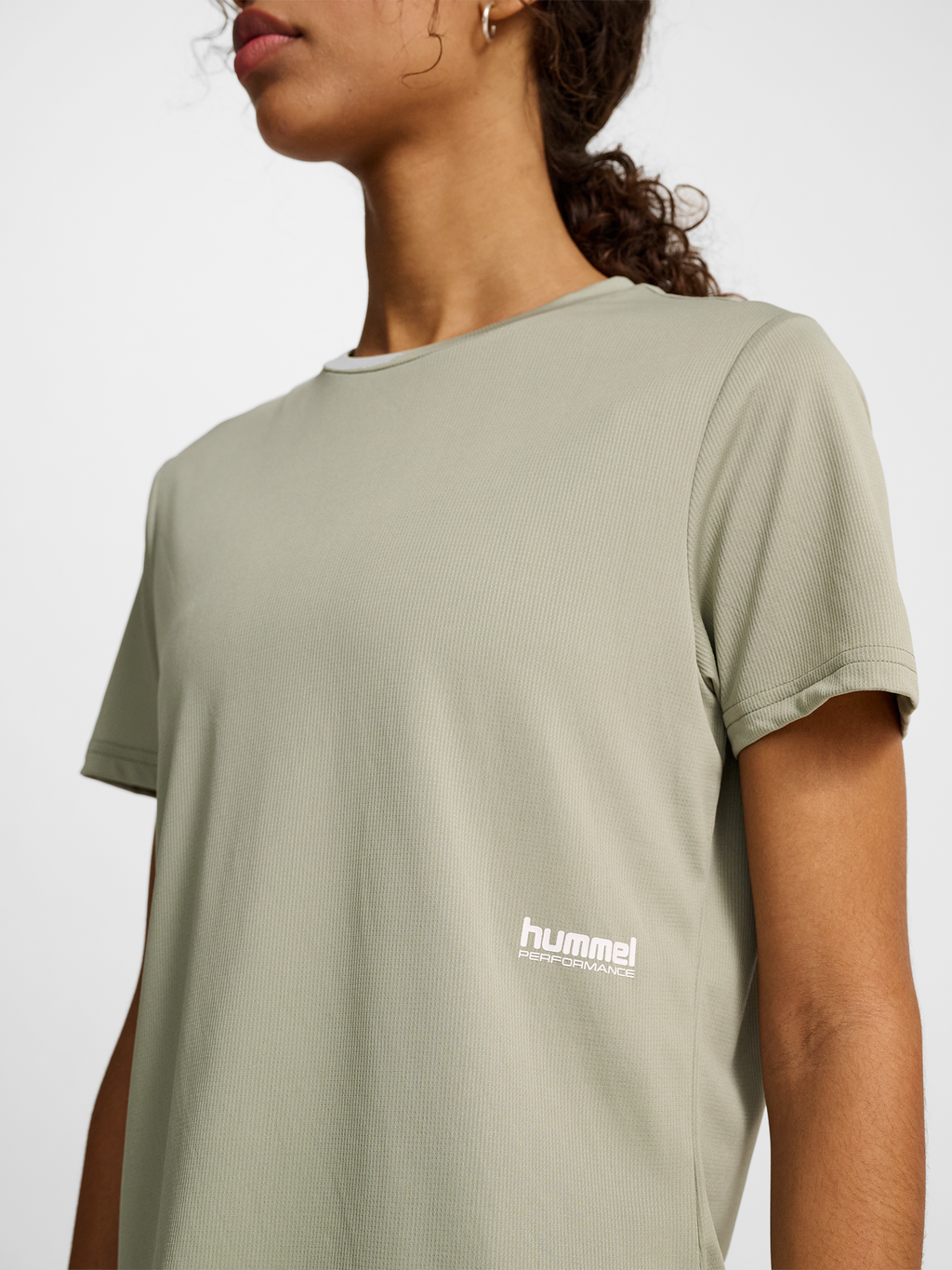 hmlPULSE WORKOUT W T-SHIRT S/S