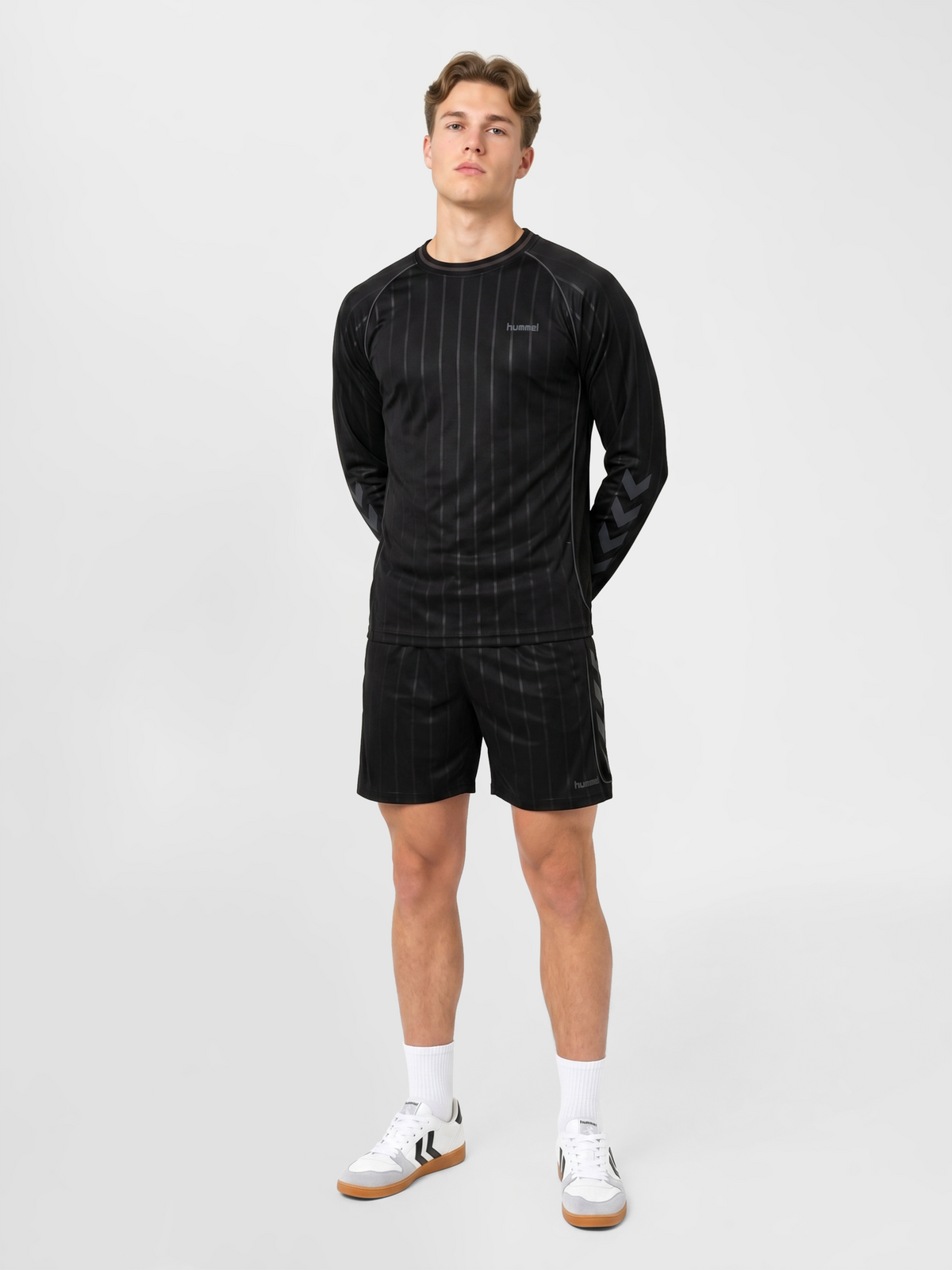 hmlPITCH T-SHIRT L/S