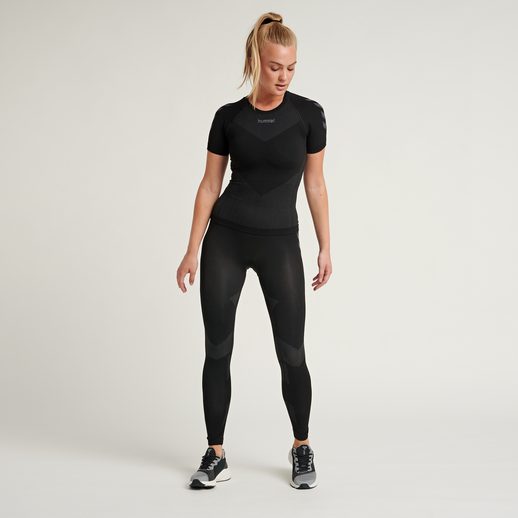 HUMMEL FIRST SEAMLESS JERSEY S/S W