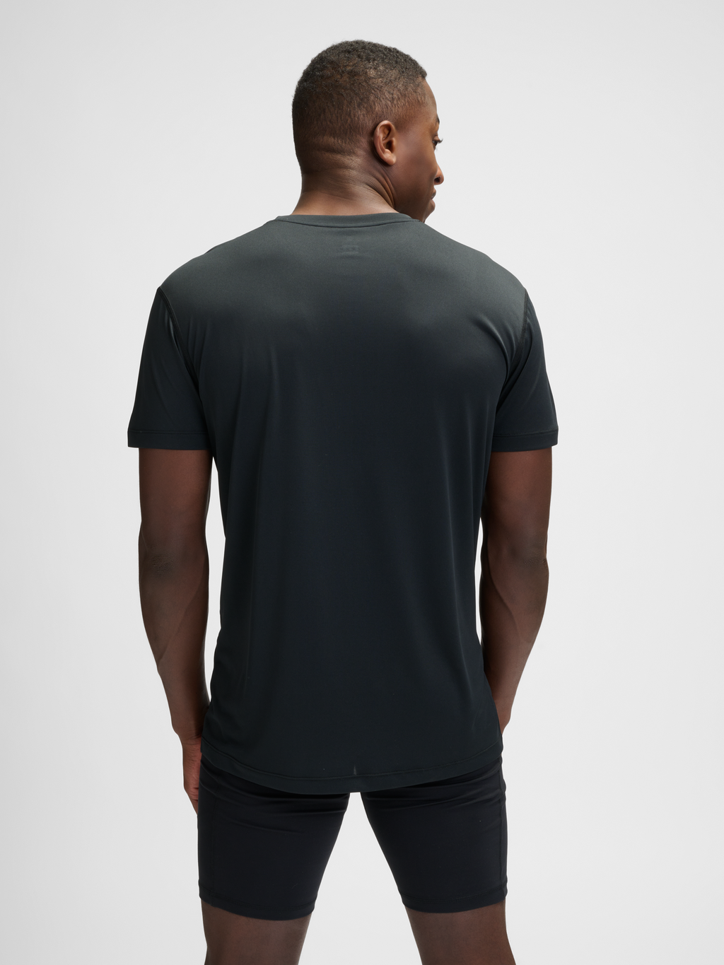 nwlBEAT T-SHIRT