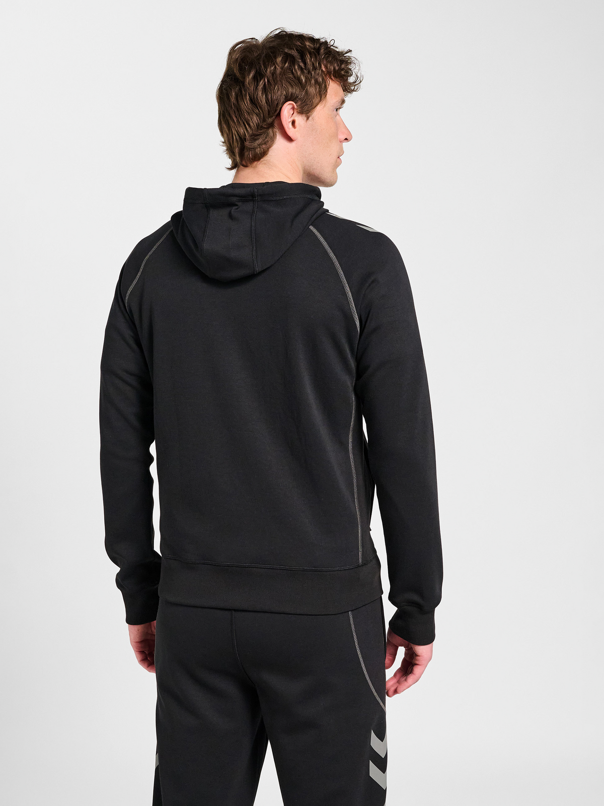 hmlMOVE 2.0 ZIP HOODIE
