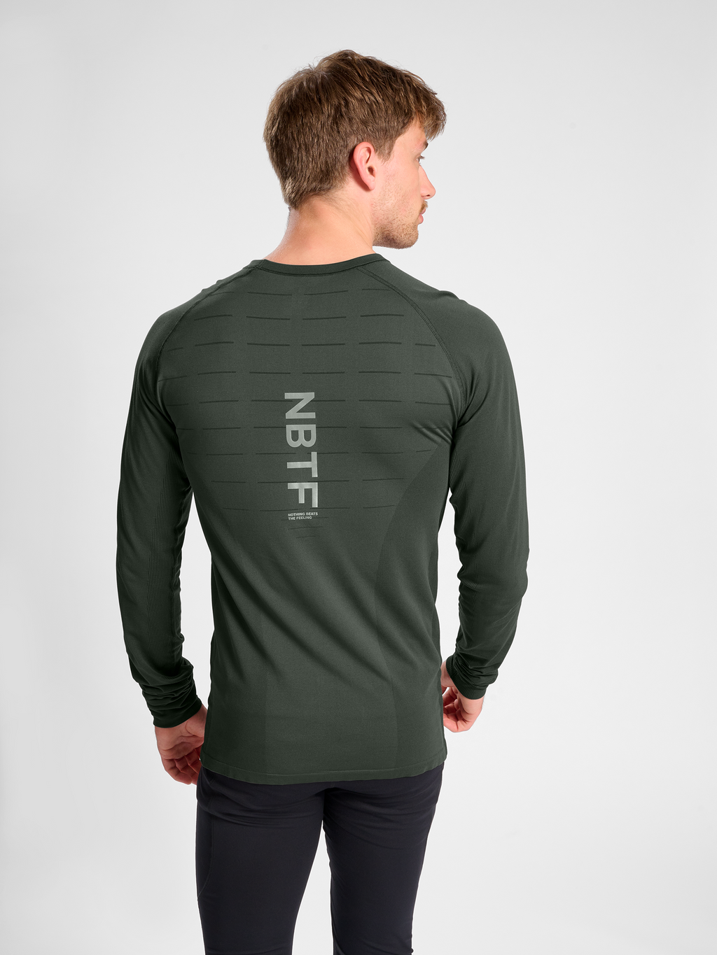 nwlPACE LS SEAMLESS