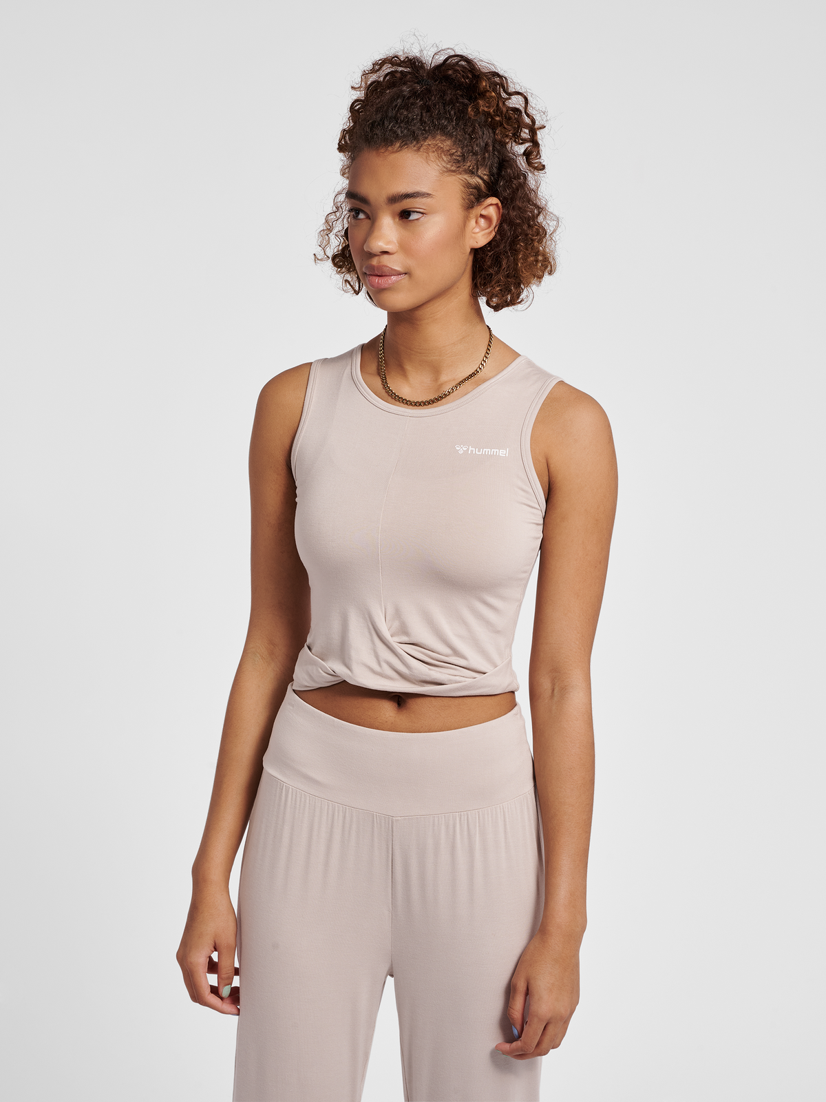 hmlMT FIONA TOP