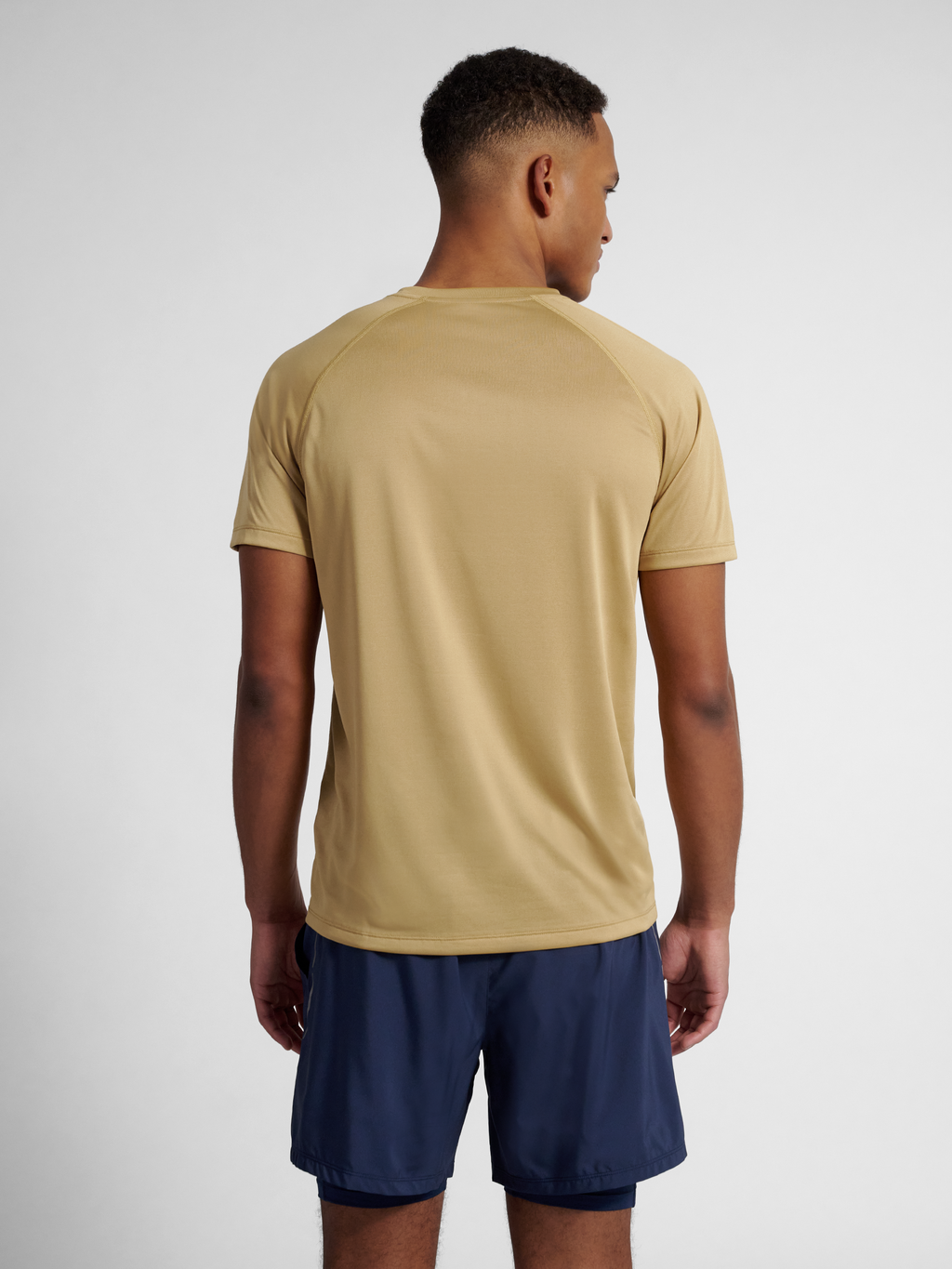 nwlBEAT T-SHIRT