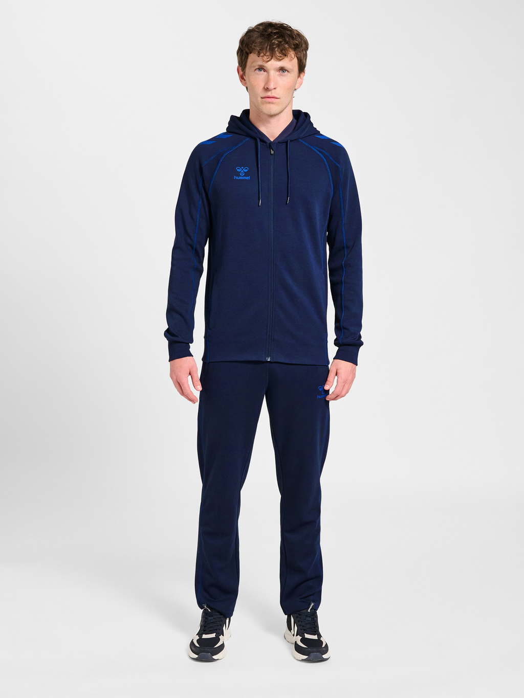 hmlMOVE 2.0 ZIP HOODIE