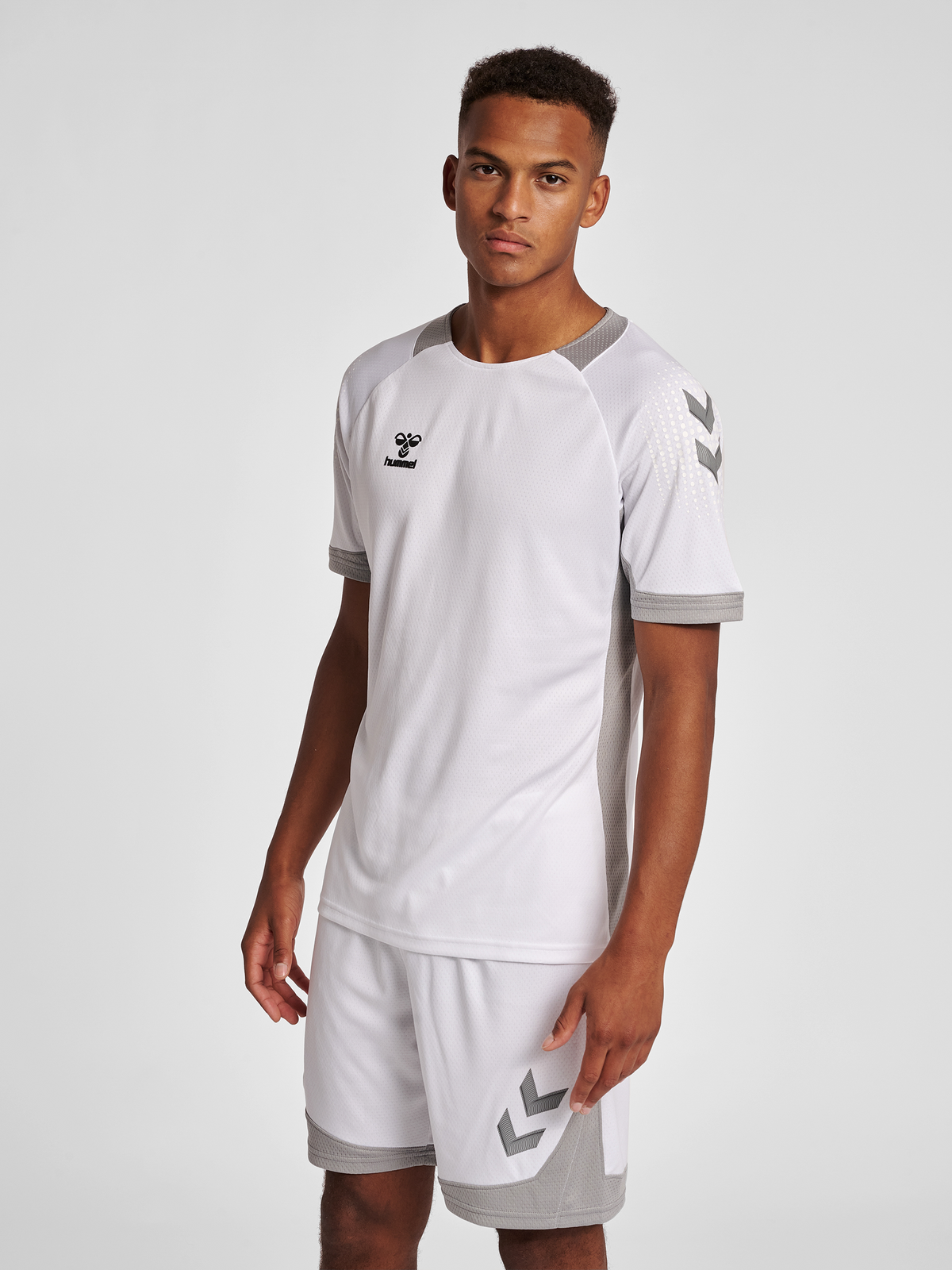hmlLEAD S/S POLY JERSEY