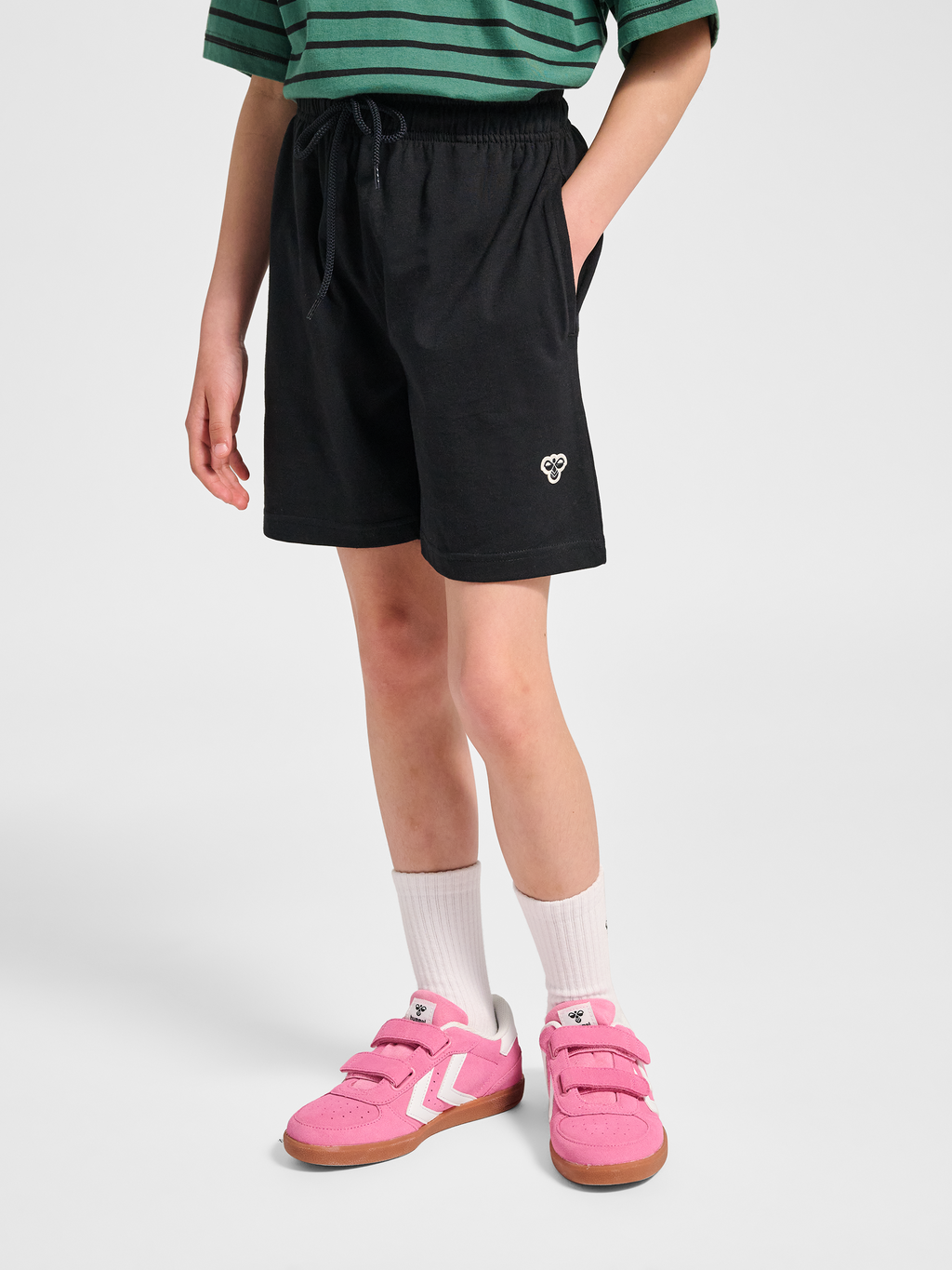 hmlJR LOOSE BASE SHORTS BEE