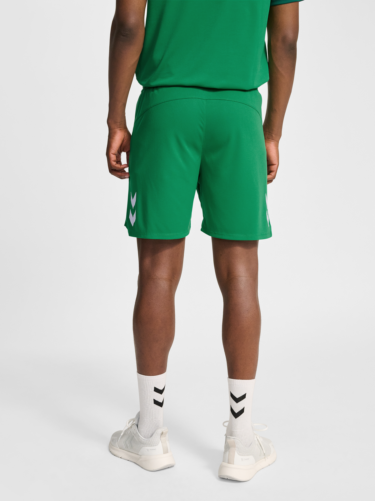 hmlLEAD 2.0 SHORTS