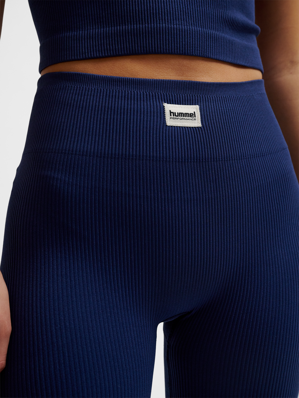 hmlPULSE SEAMLESS RIB MW TIGHTS