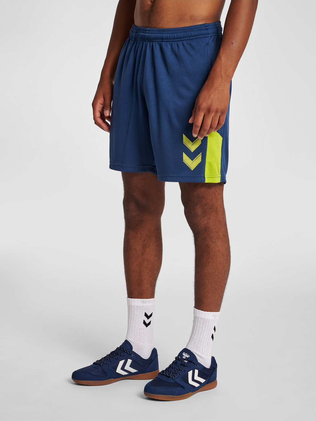 hmlLEAD TRAINER SHORTS