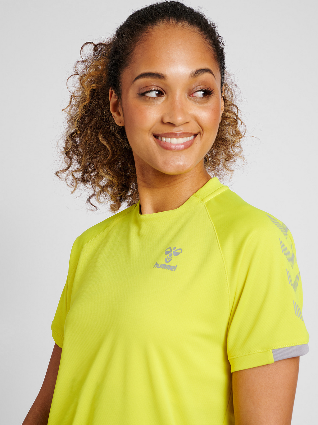 hmlGG12 ACTION JERSEY S/S WOMAN