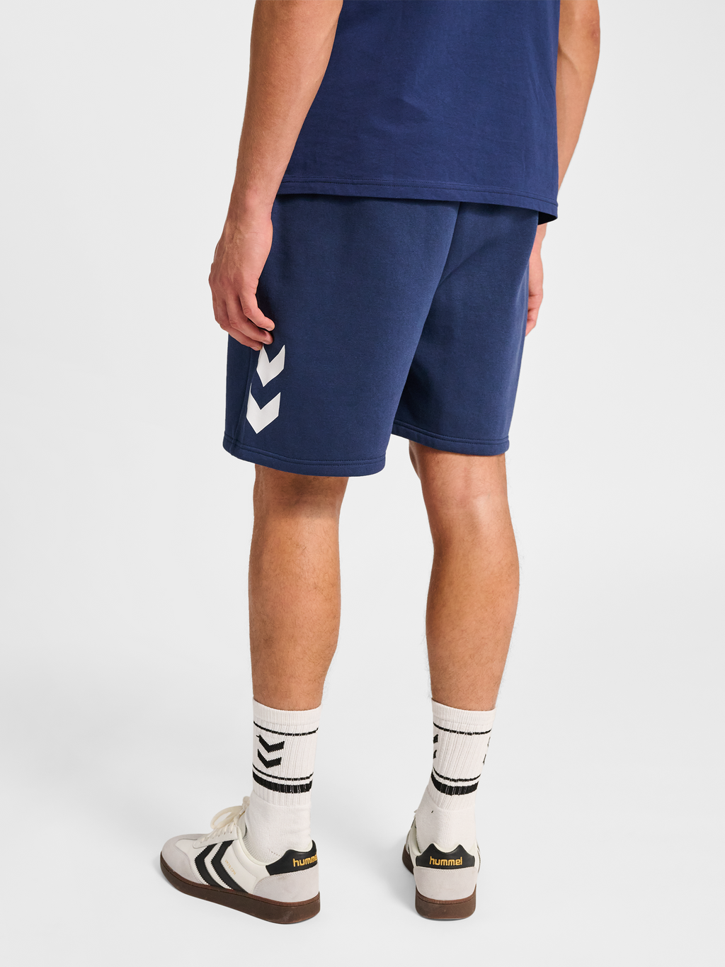 hmlLEGACY 2.0 SHORTS