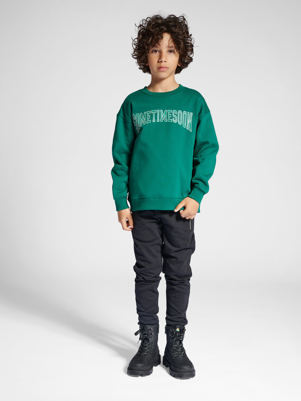 stsWINTERS SWEATSHIRT