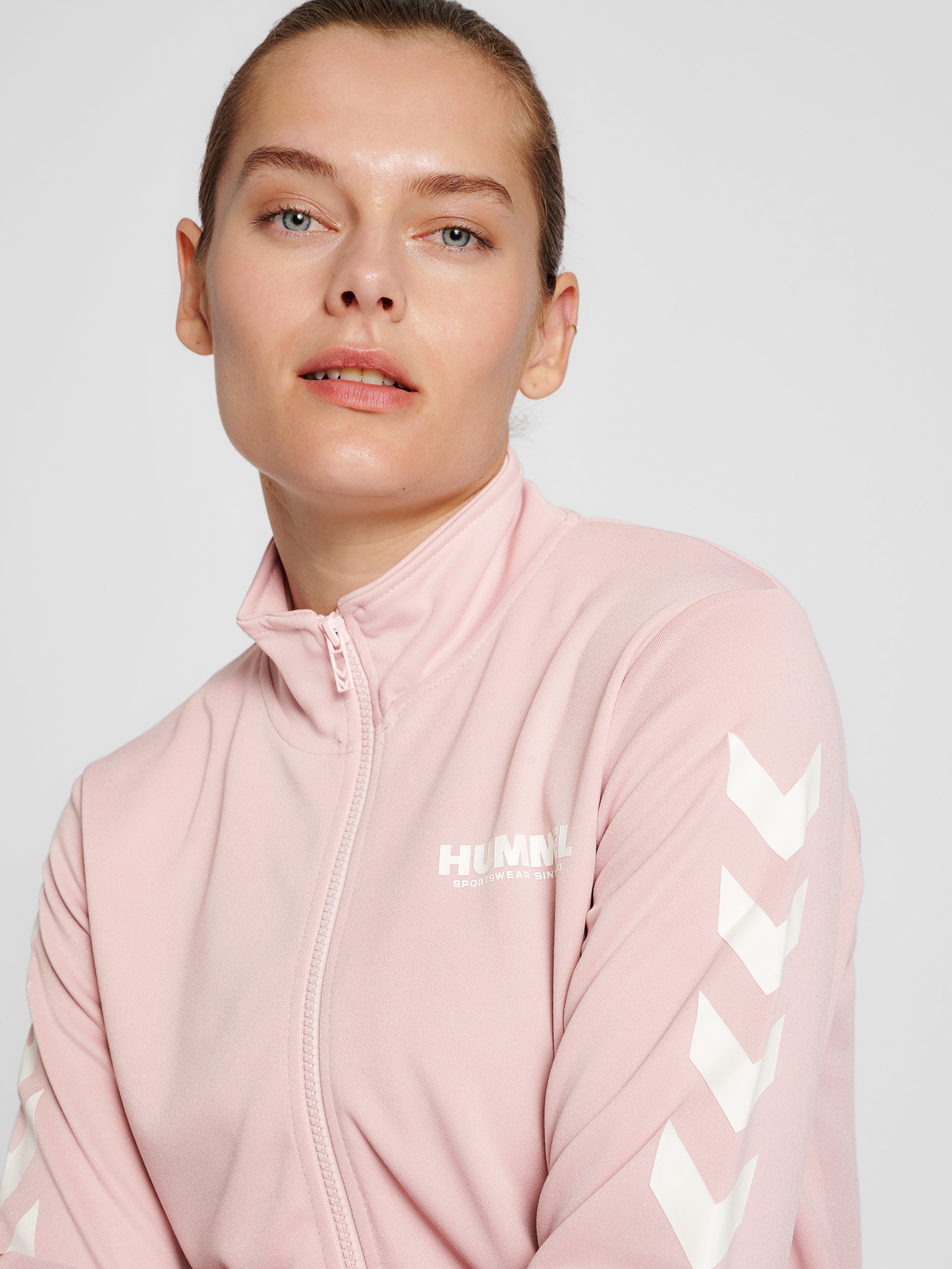 hmlLEGACY POLY WOMAN ZIP JACKET