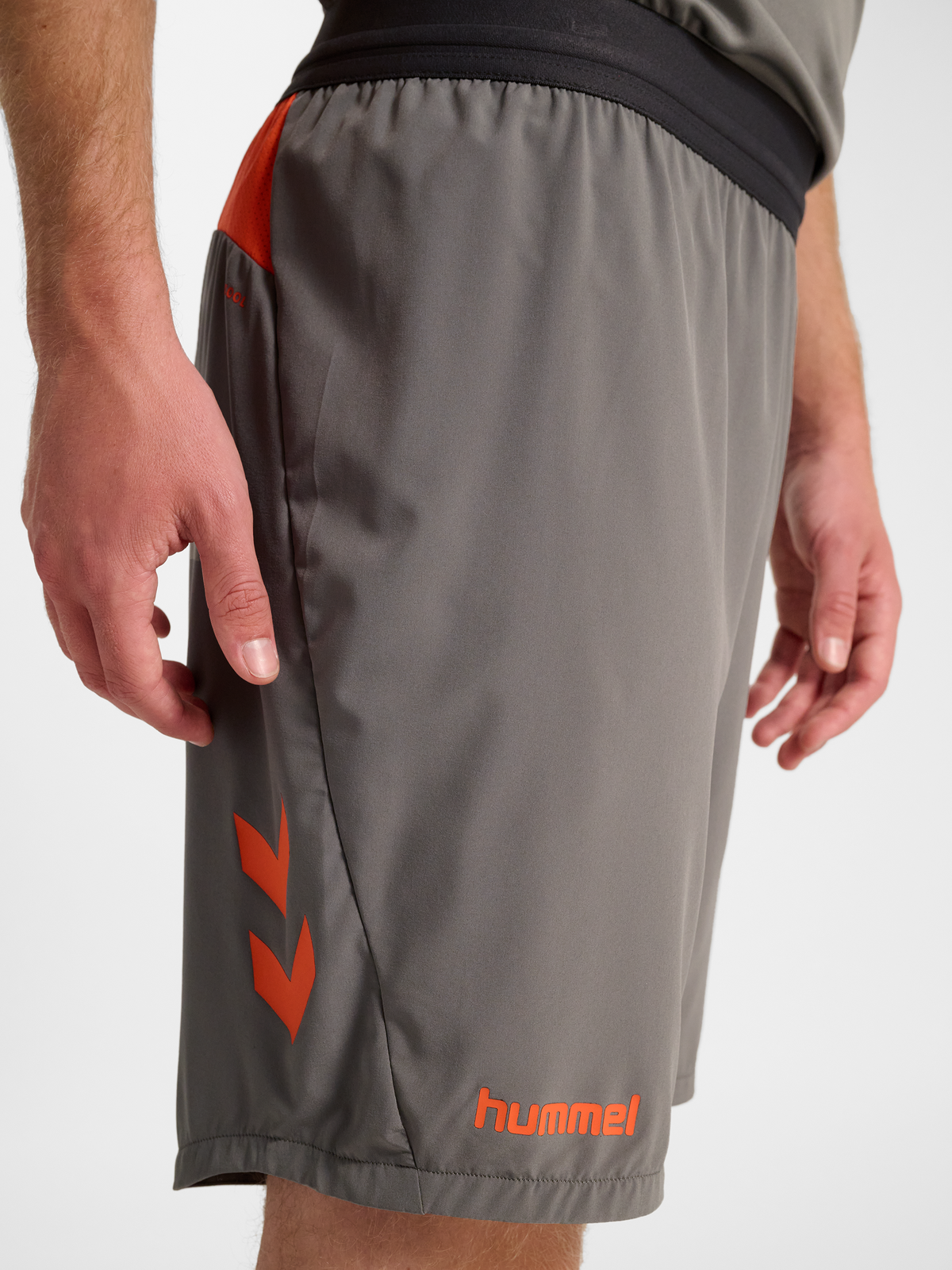hmlBLAZE PRO TRAINING SHORTS