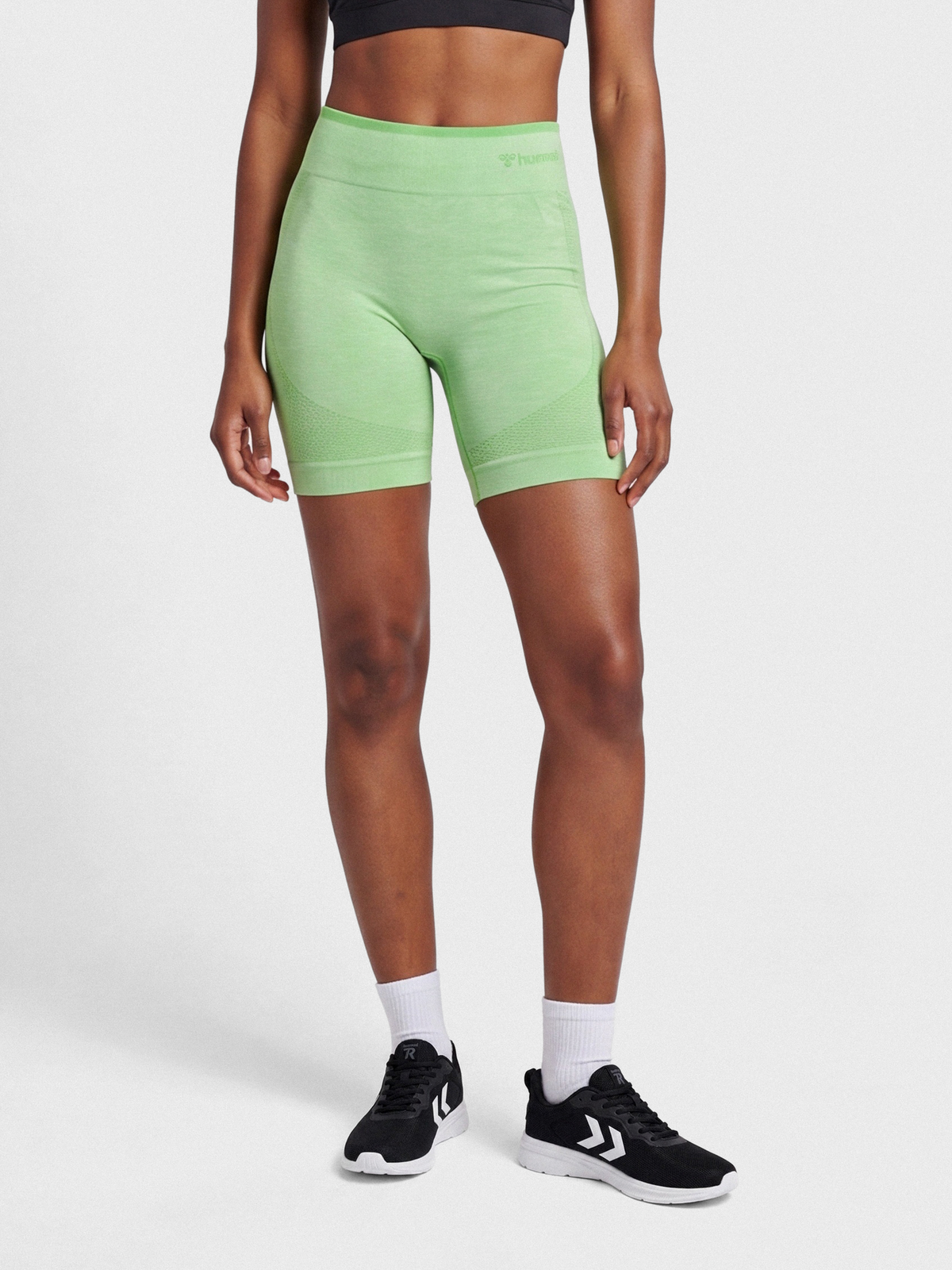 hmlMT UNA SEAMLESS MID WAIST SHORTS
