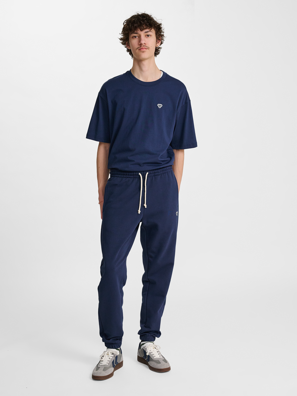 hmlLOOSE SWEATPANT BEE