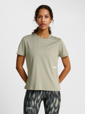 hmlPULSE WORKOUT W T-SHIRT S/S