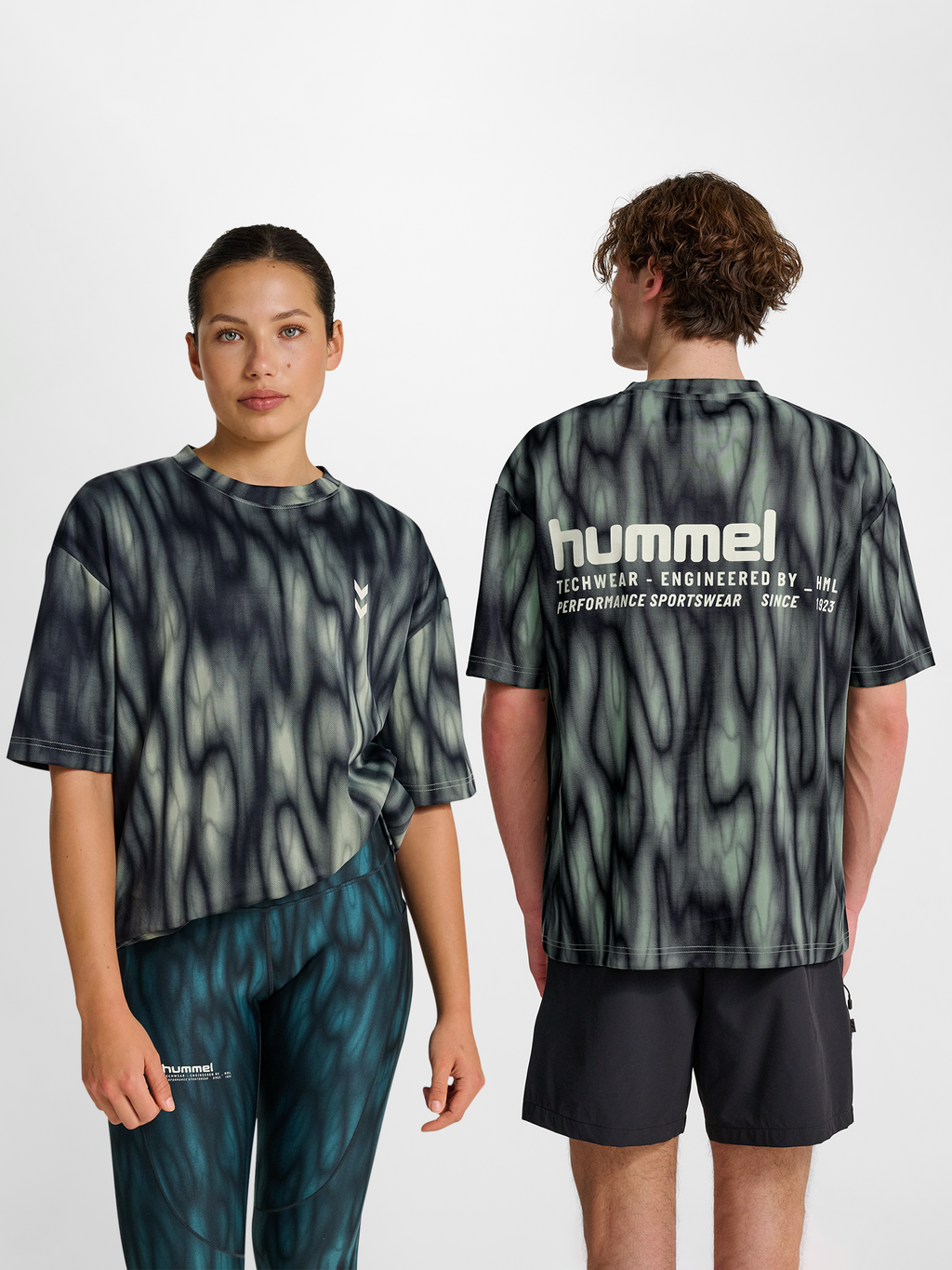 hmlHIIT AOP LOOSE T-SHIRT S/S