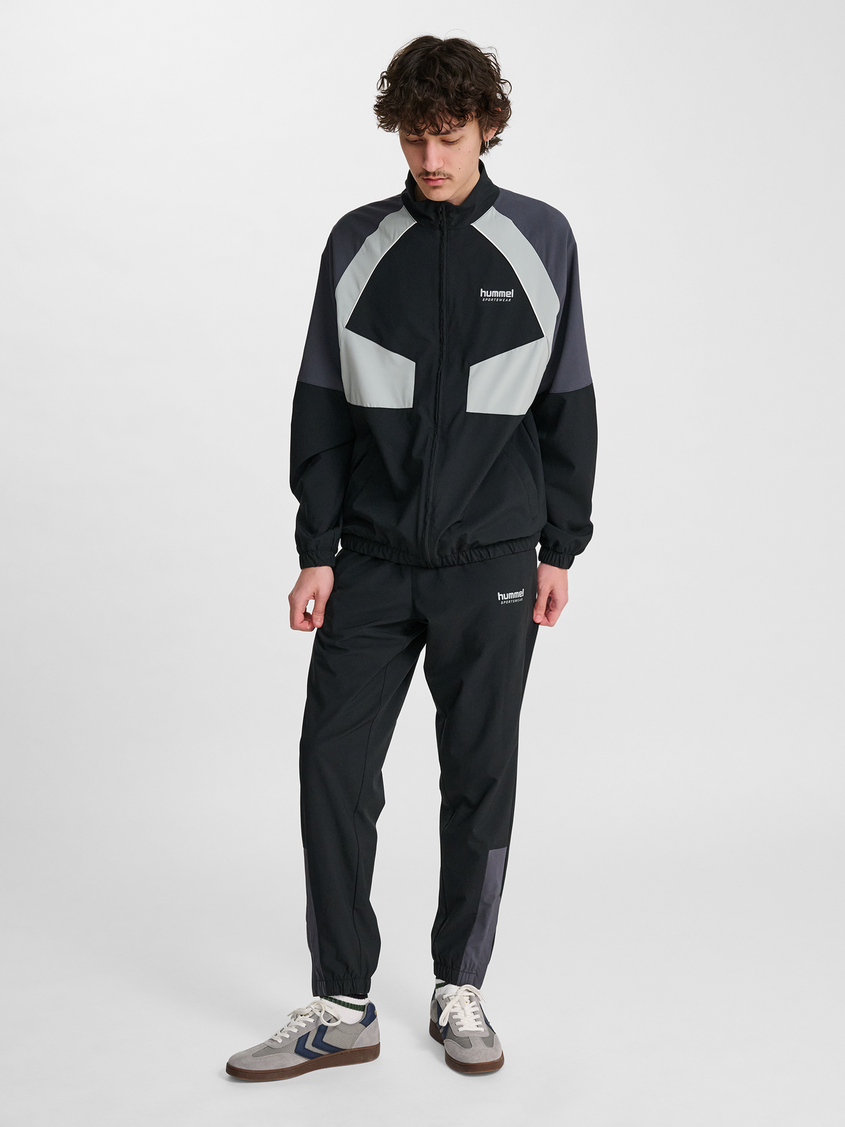 hmlLOOSE TRACK ZIPJACKET SPORTSWEAR