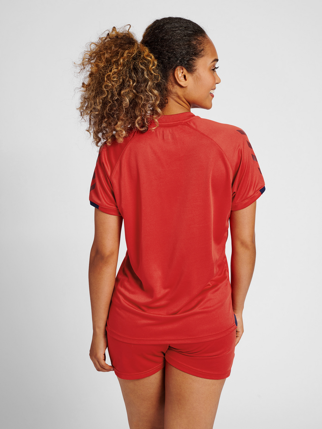 hmlGG12 ACTION JERSEY S/S WOMAN