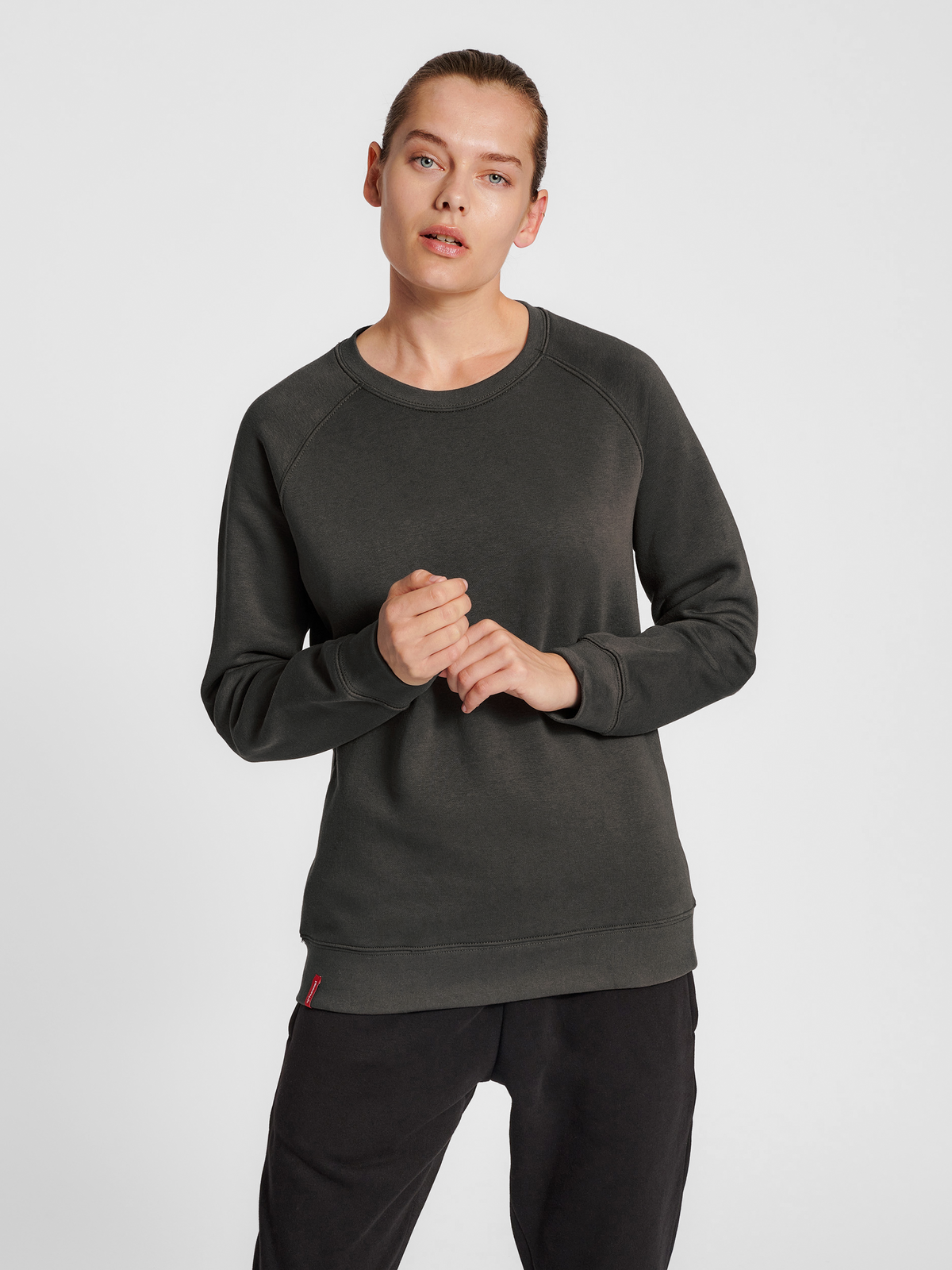 hmlRED HEAVY SWEATSHIRT WOMAN