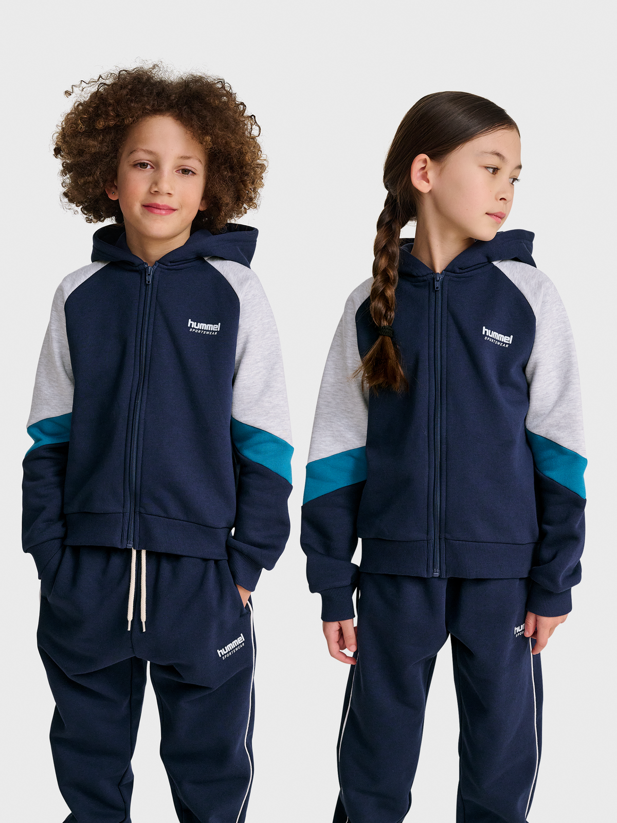 hmlJR LOOSE BLOCKED ZIP HOODIE