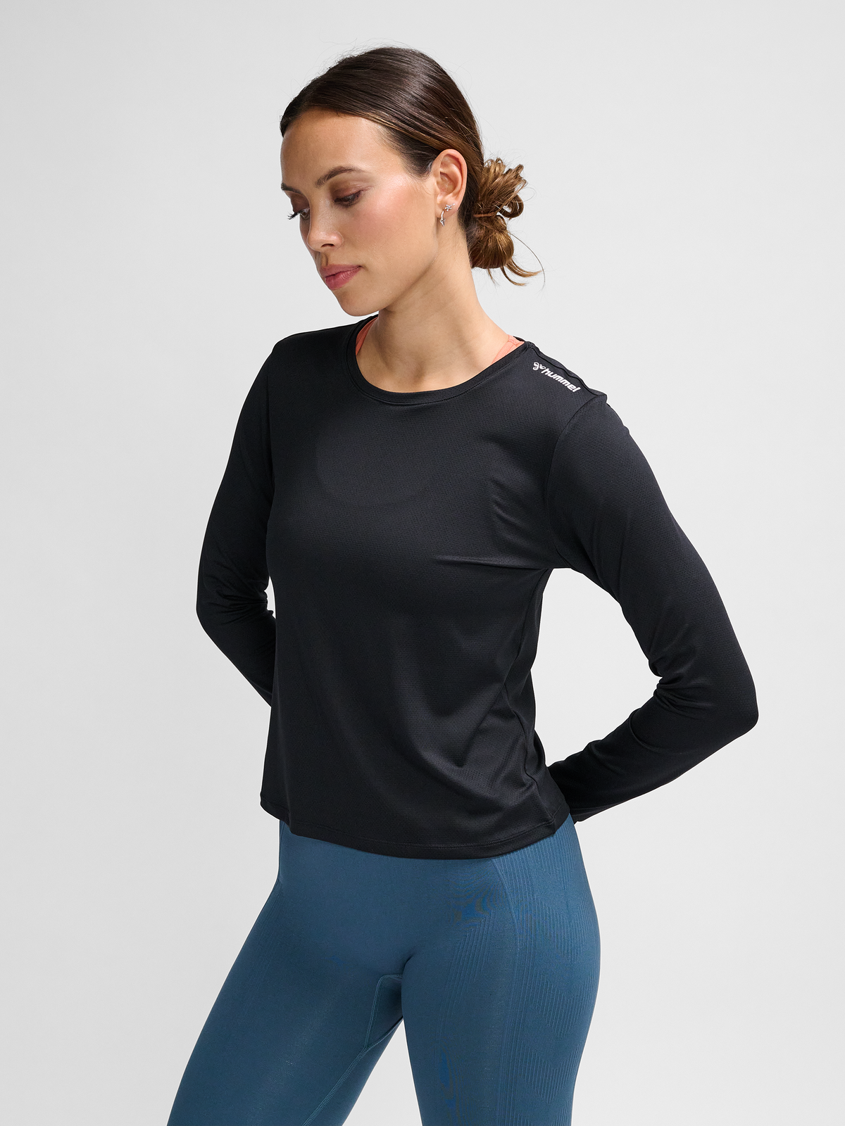 hmlMT AURA MESH T-SHIRT L/S