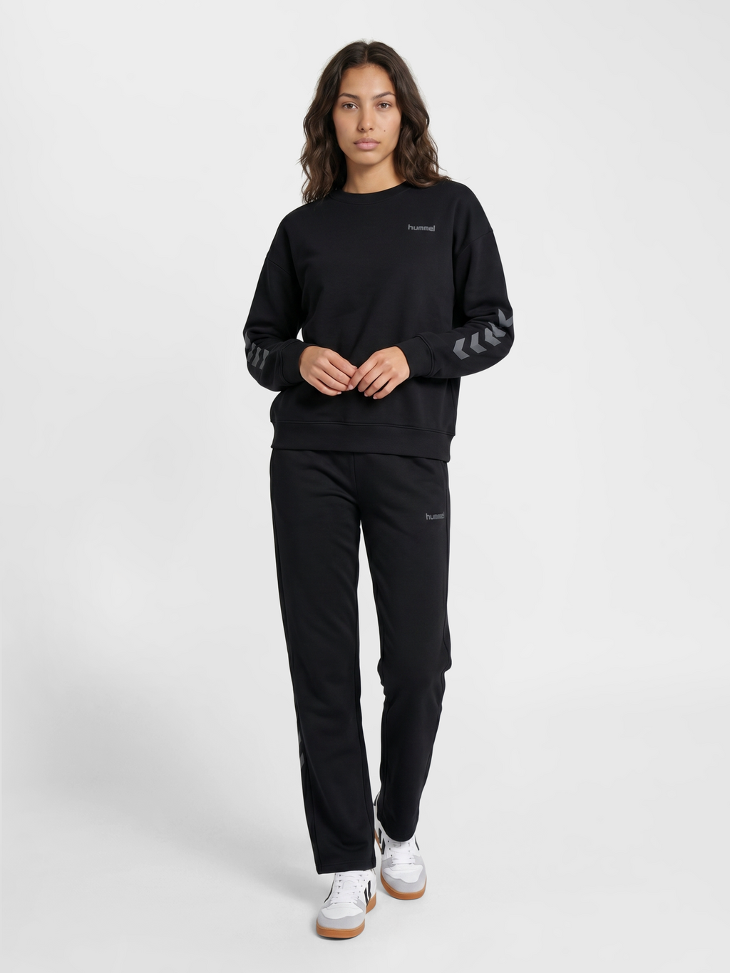 hmlKEEPER CHEVRON W CREWNECK