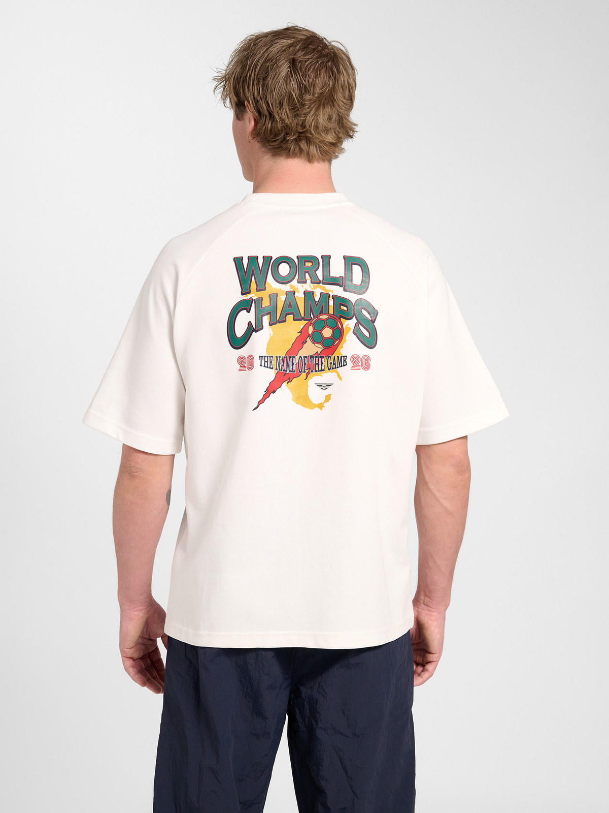 hmlWORLD 26 T-SHIRT S/S