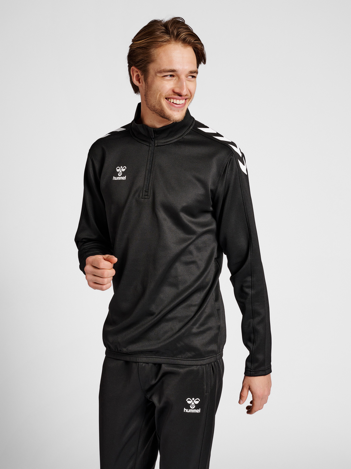 hmlCORE XK HALF ZIP POLY SWEAT