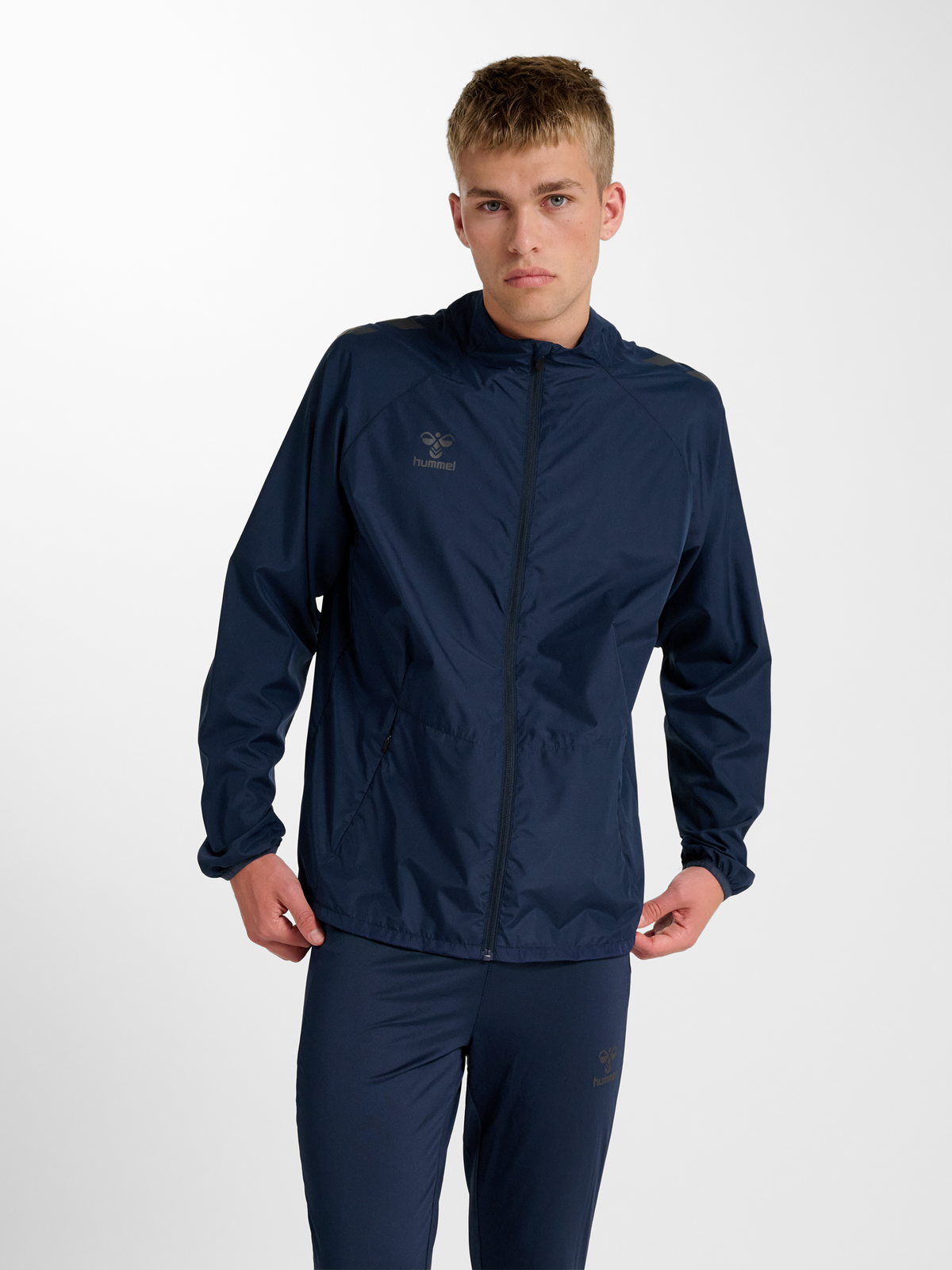 hmlPRO TRAINING LIGHTWEIGHT JACKET