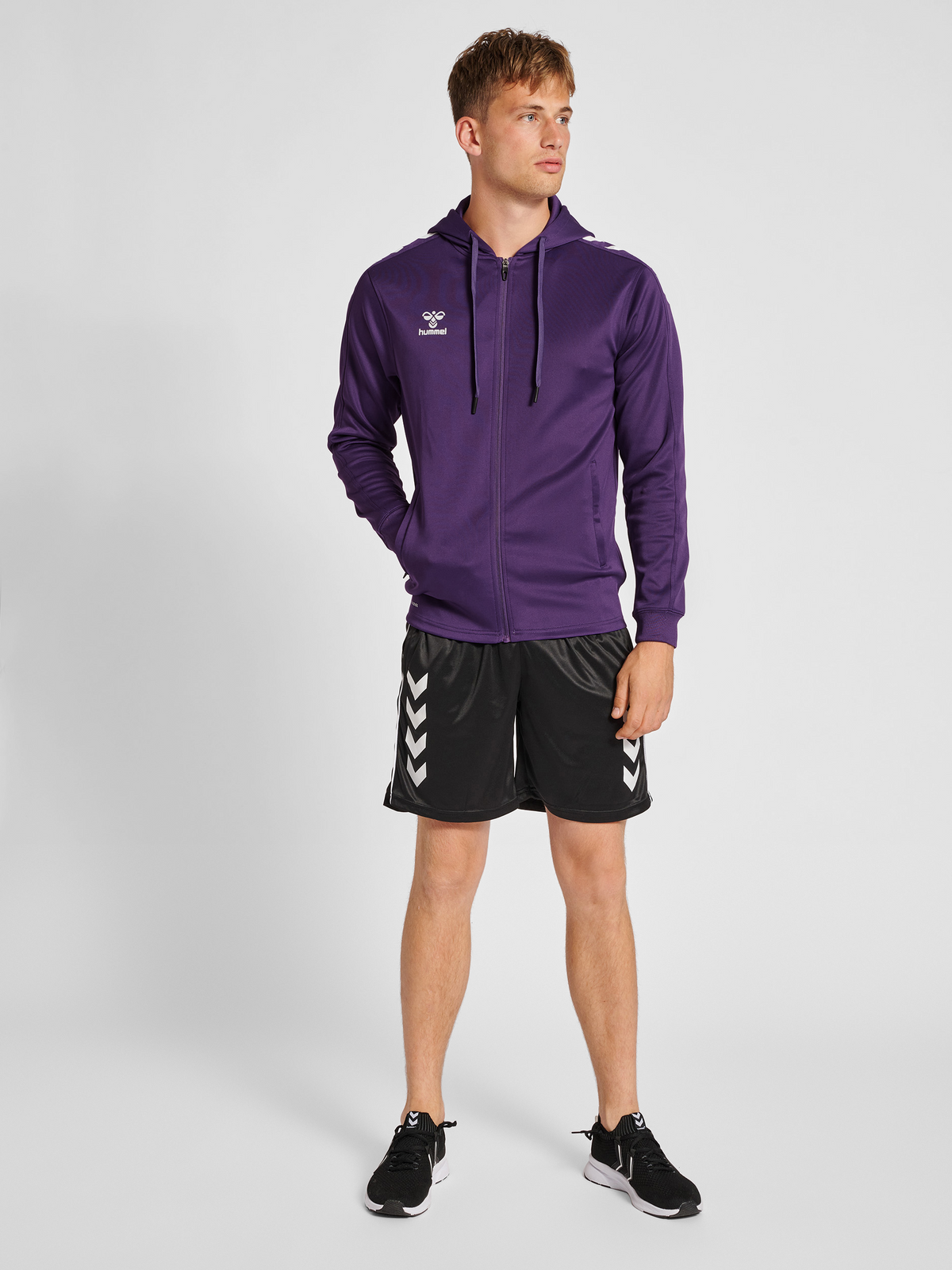 hmlCORE XK POLY ZIP HOOD SWEAT
