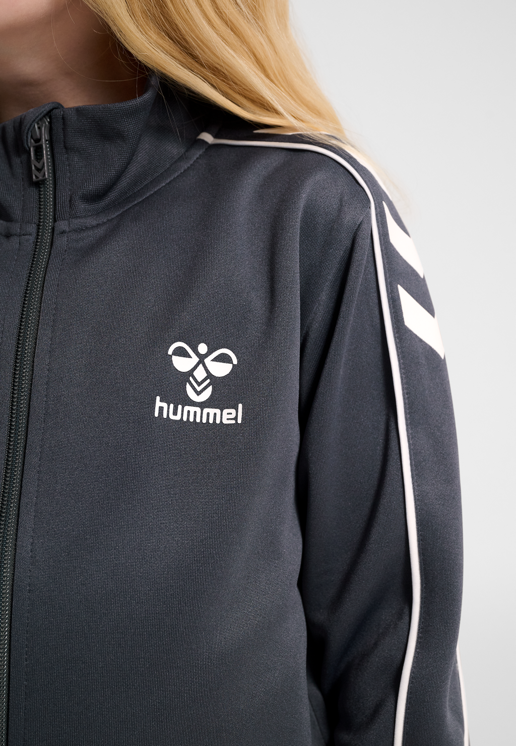 hmlTRACK TRACKSUIT