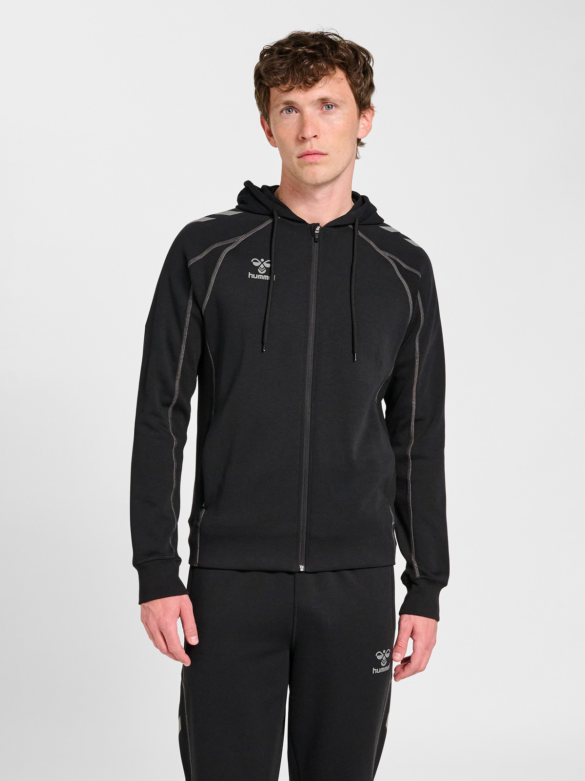 hmlMOVE 2.0 ZIP HOODIE