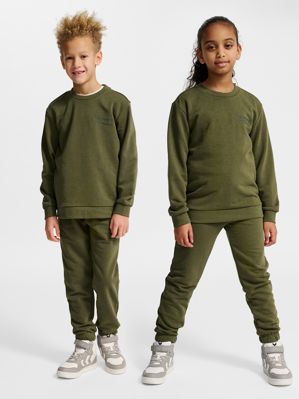 hmlJR BASE SWEAT SET