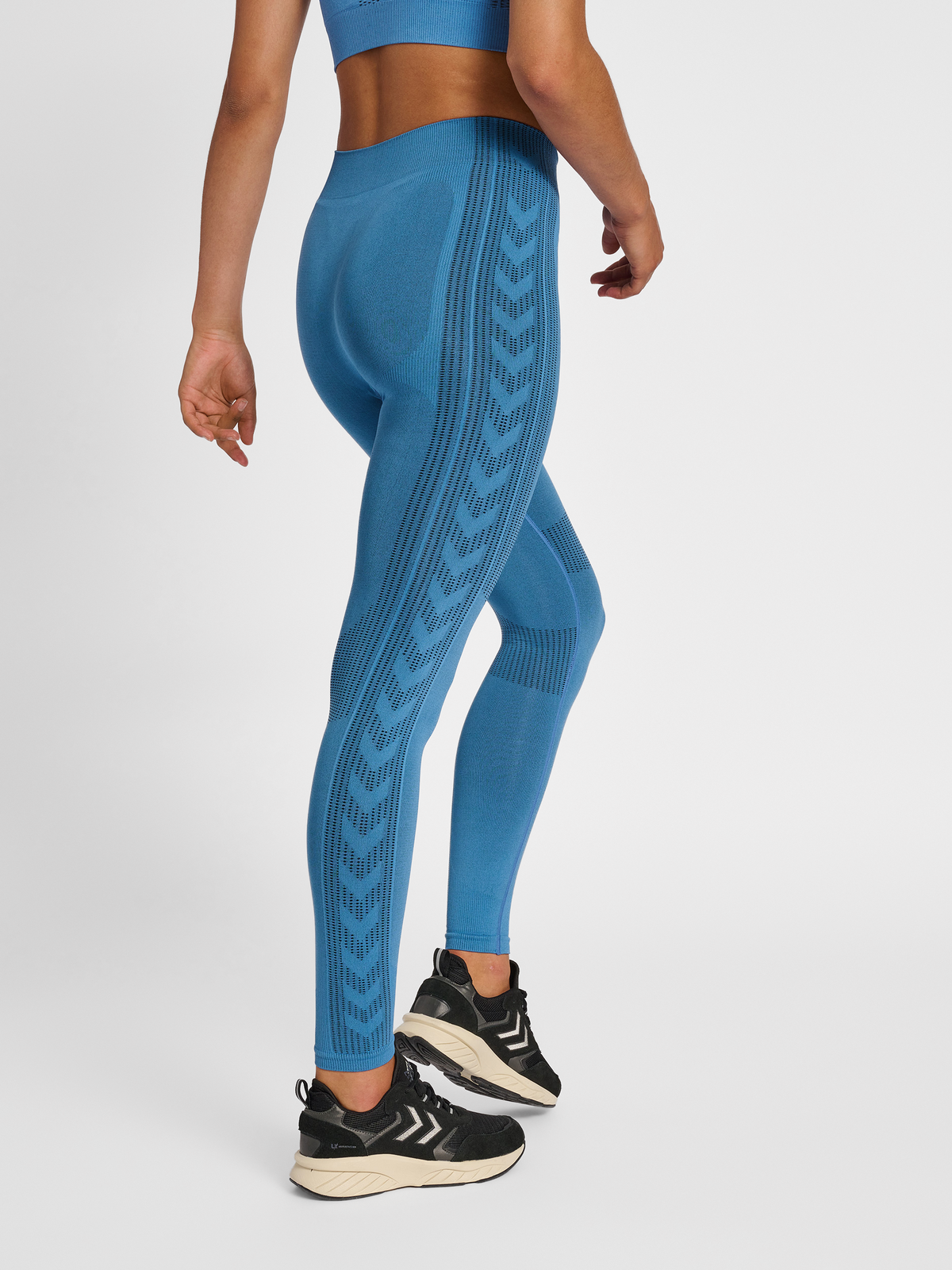 hmlMT SHAPING SEAMLESS MW TIGHTS