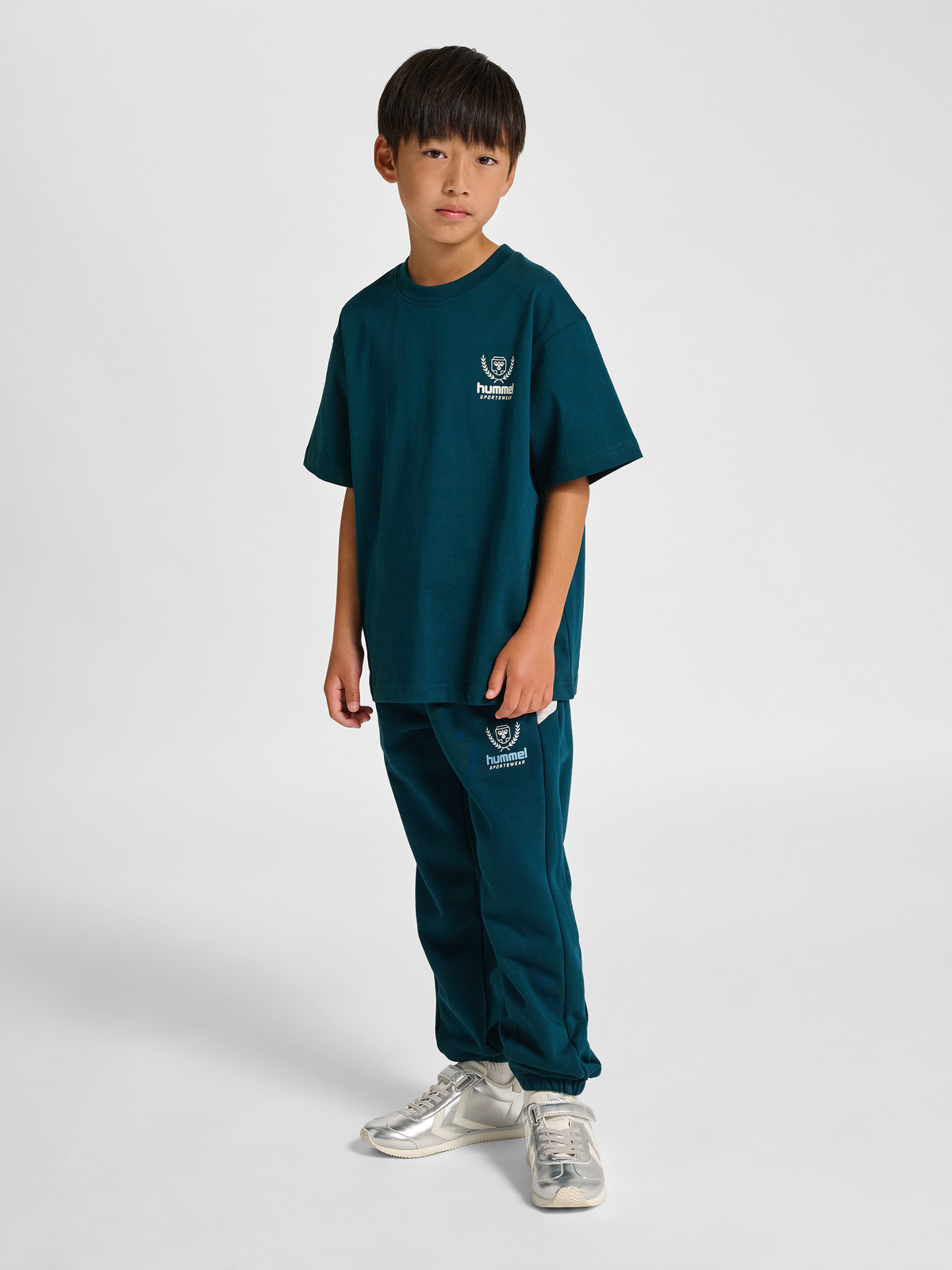 hmlJR LOOSE GRAPHIC T-SHIRT S/S BTS