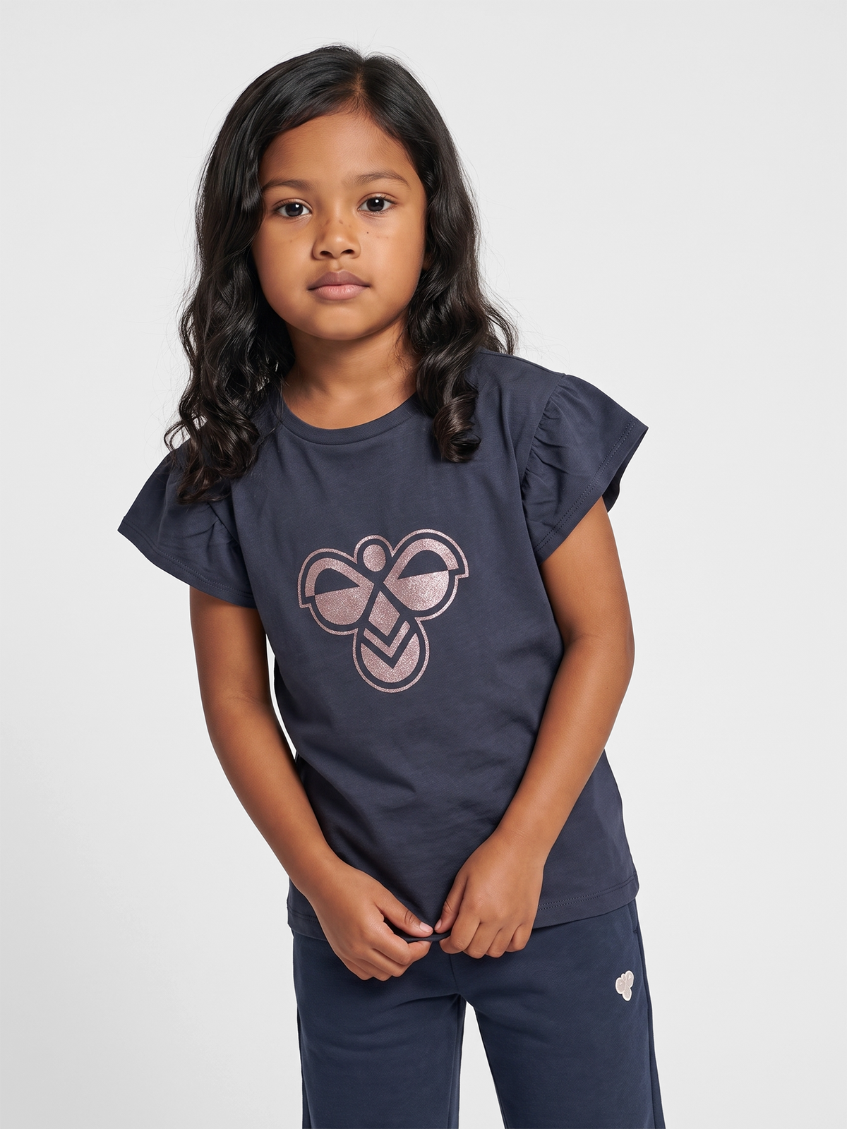 hmlJR RUFFLE T-SHIRT SS BIG BEE