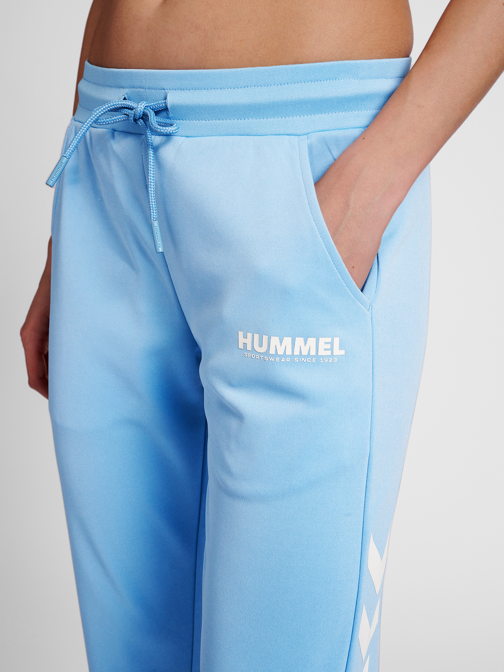 hmlLEGACY POLY WOMAN REGULAR PANTS