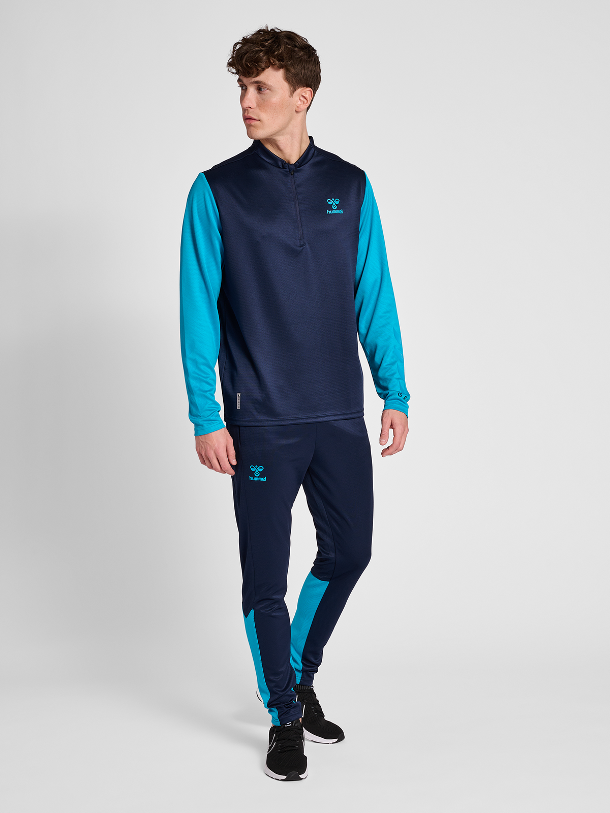 hmlONGRID 1/2 ZIP POLY SWEAT