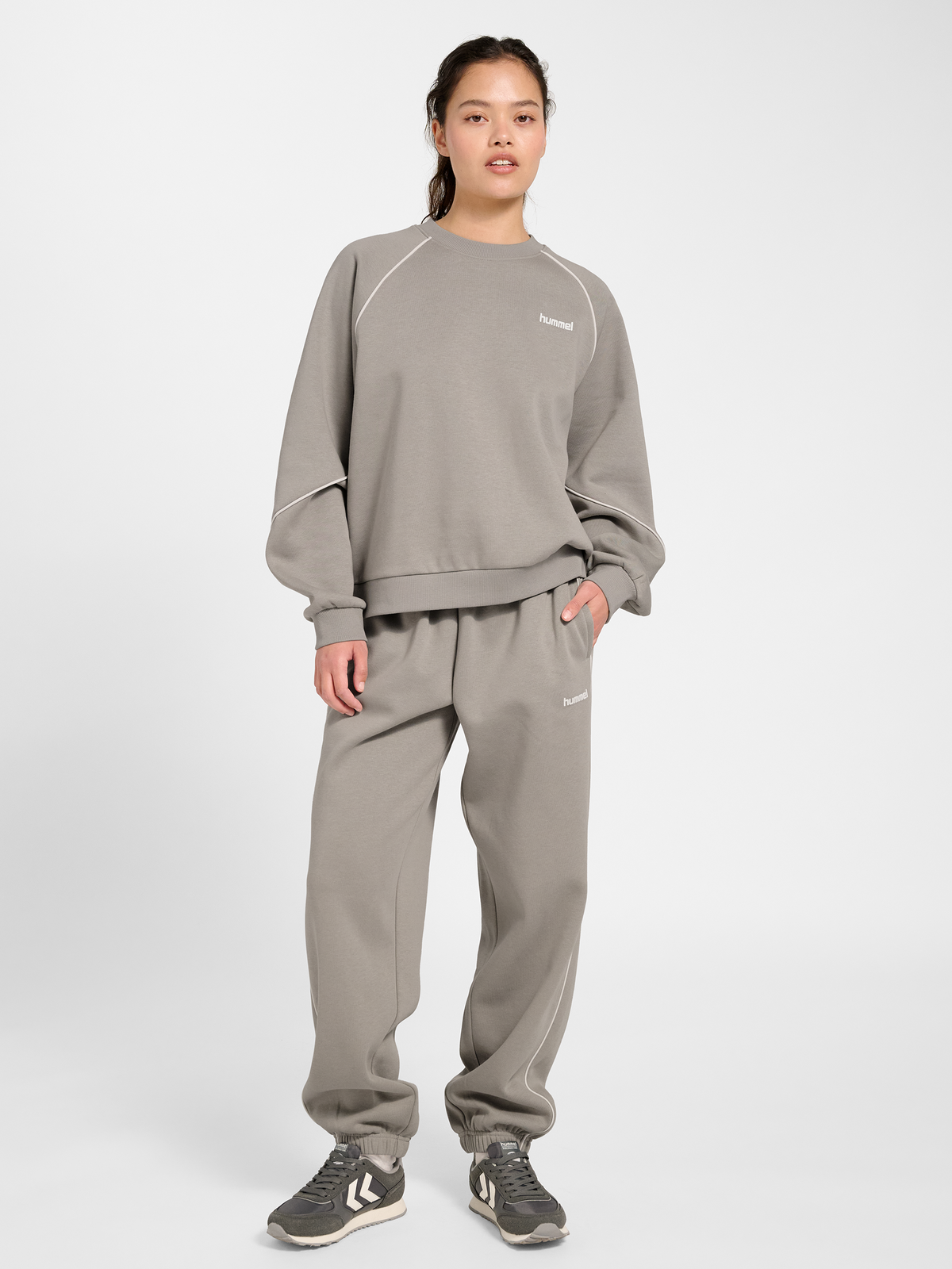 hmlKEEPER W PIPING SWEATPANT