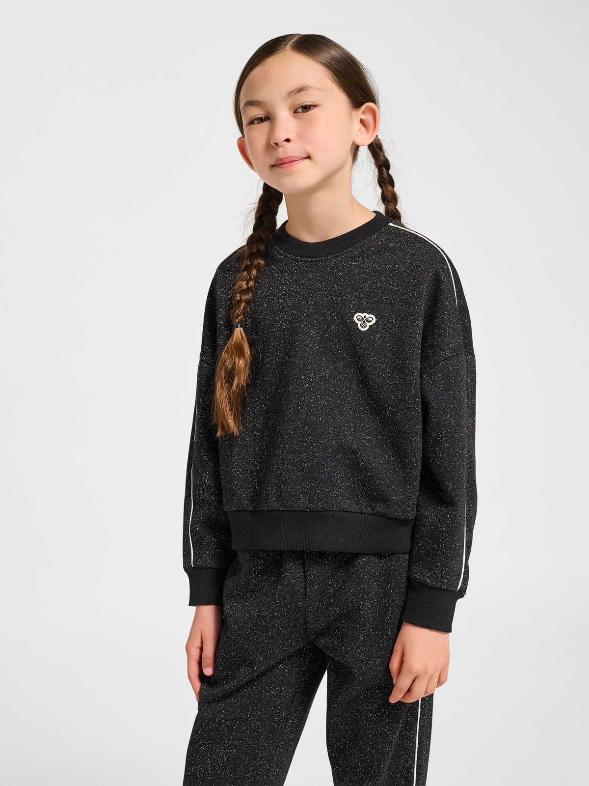 hmlJR LOOSE GLITTER CREWNECK