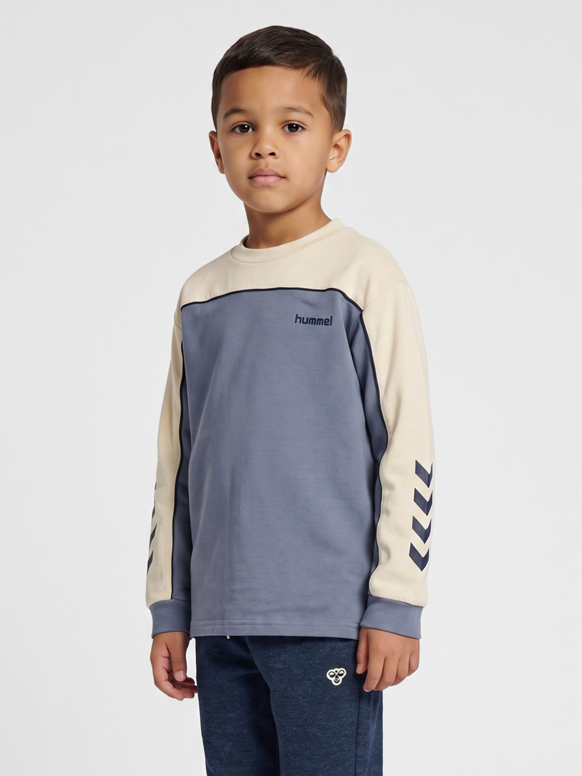 hmlJR LOOSE PIPING T-SHIRT L/S