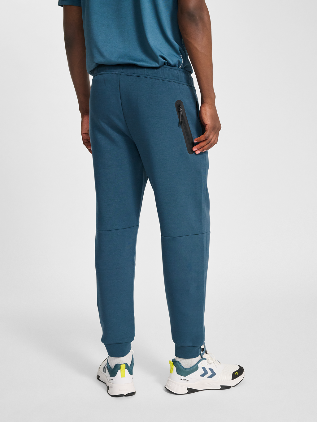hmlTECH FLEECE REGULAR PANTS