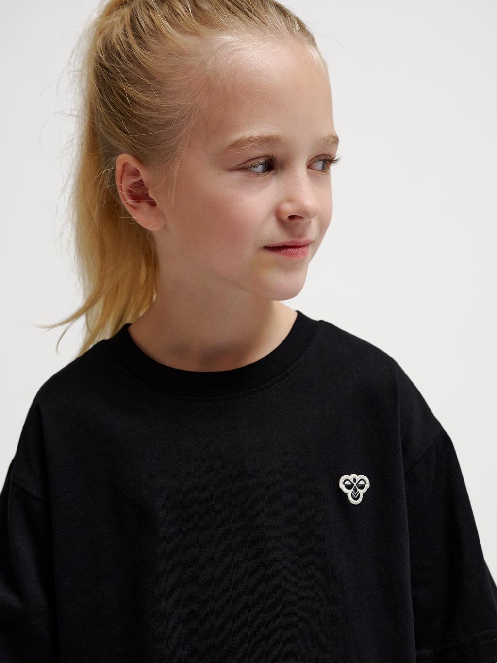 hmlJR LOOSE T-SHIRT S/S BEE