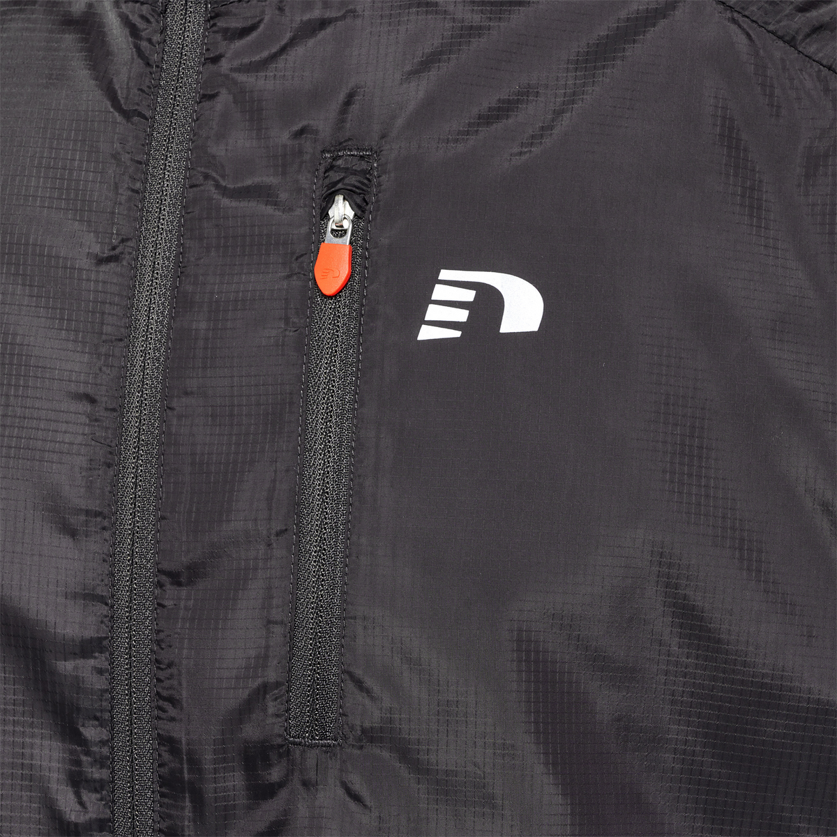 MEN PACKABLE TECH JACKET