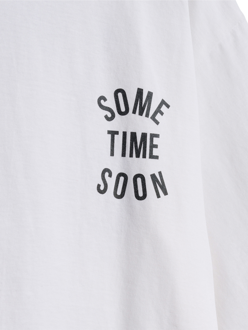 stsREVOLUTIONARY T-SHIRT
